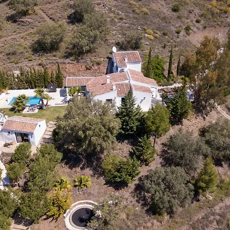 El Aleph Met Prive Zwembad Op Paradijselijke Plek Villa